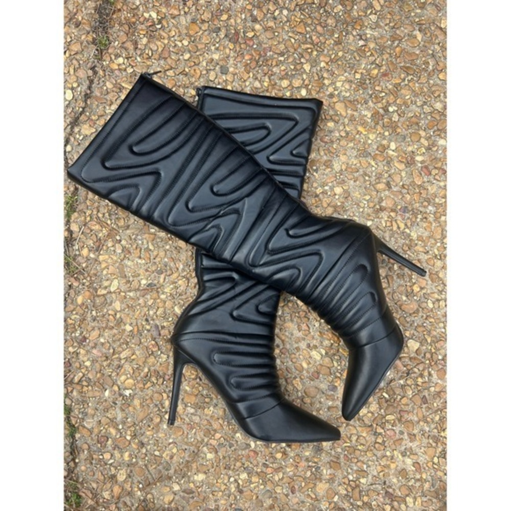 Glazed Quilted Knee High Boots Womens 10‎ Black Stiletto Pointed Toe